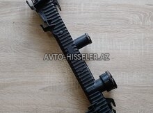 Mercedes-Benz W204 Radiator qapaqları 2045000303